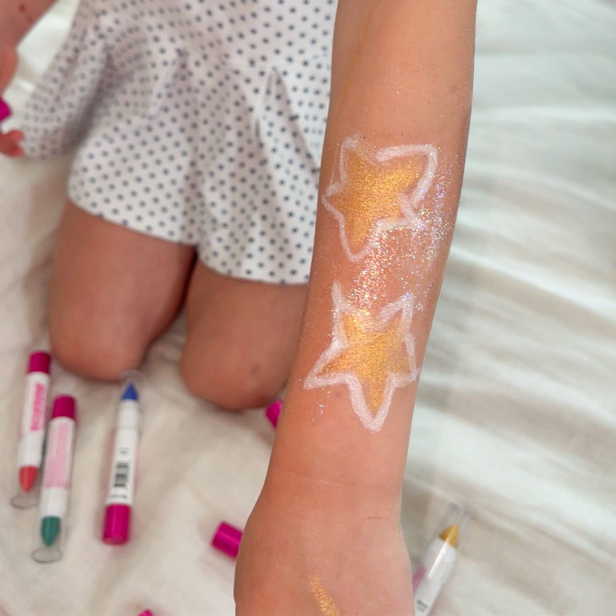 552690961